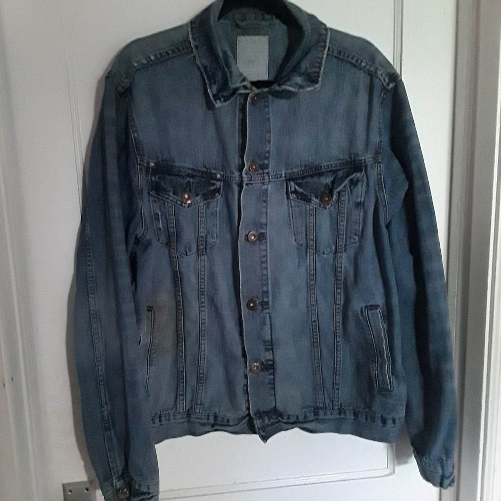 VINTAGE WOMEN'S AUTHENTIC RED CAMEL DENIM JACKET - SIZE XL - DISTRESSED